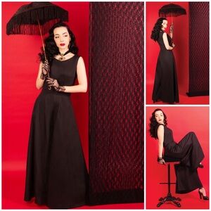 🎬 What Katie Did, Flora Black Beach Pajamas Sleeveless Wide-Leg Jumpsuit